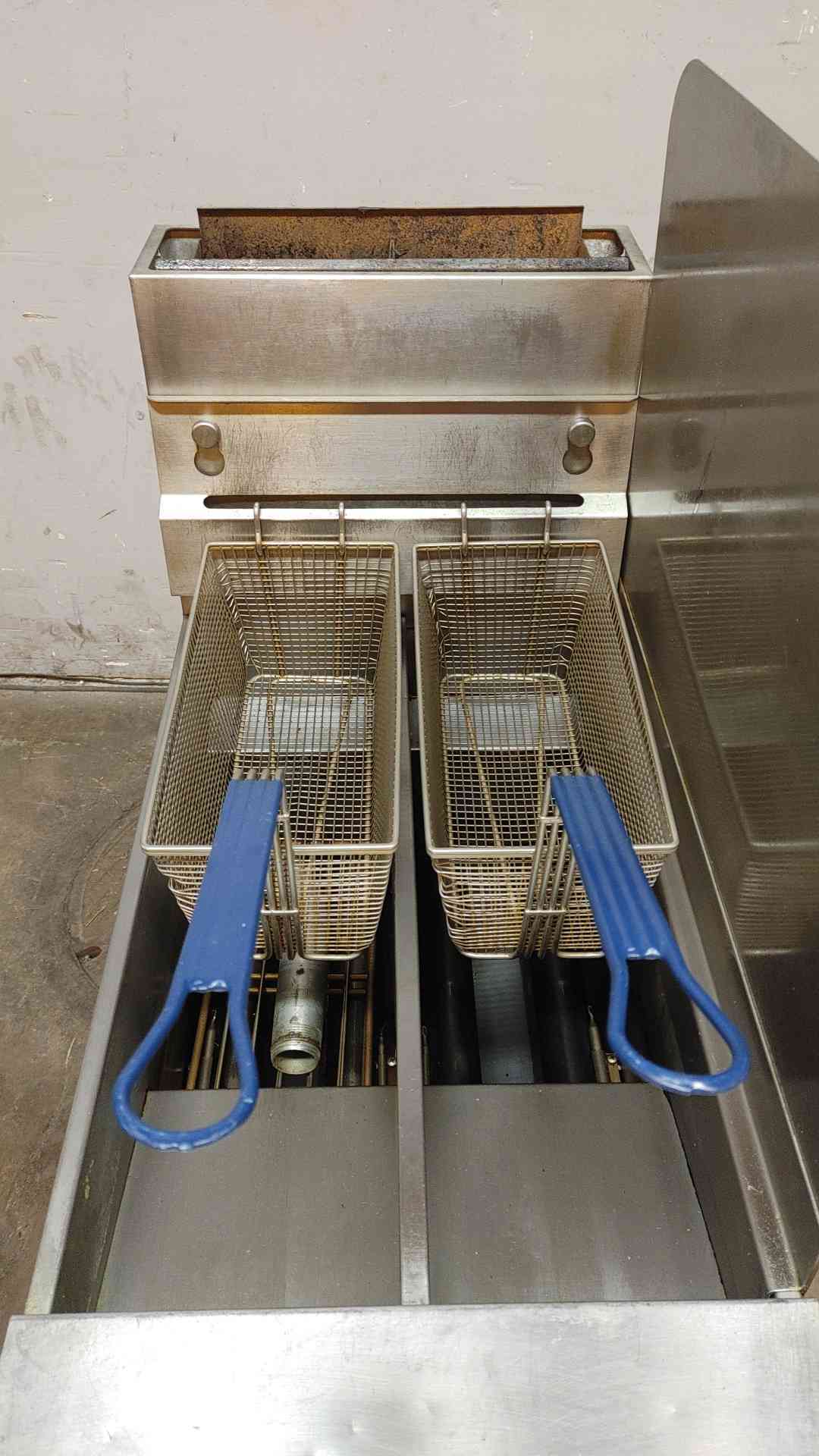 Pitco Frialator Solstice Gas Fryer 40Lb Oil Capacity SG14T