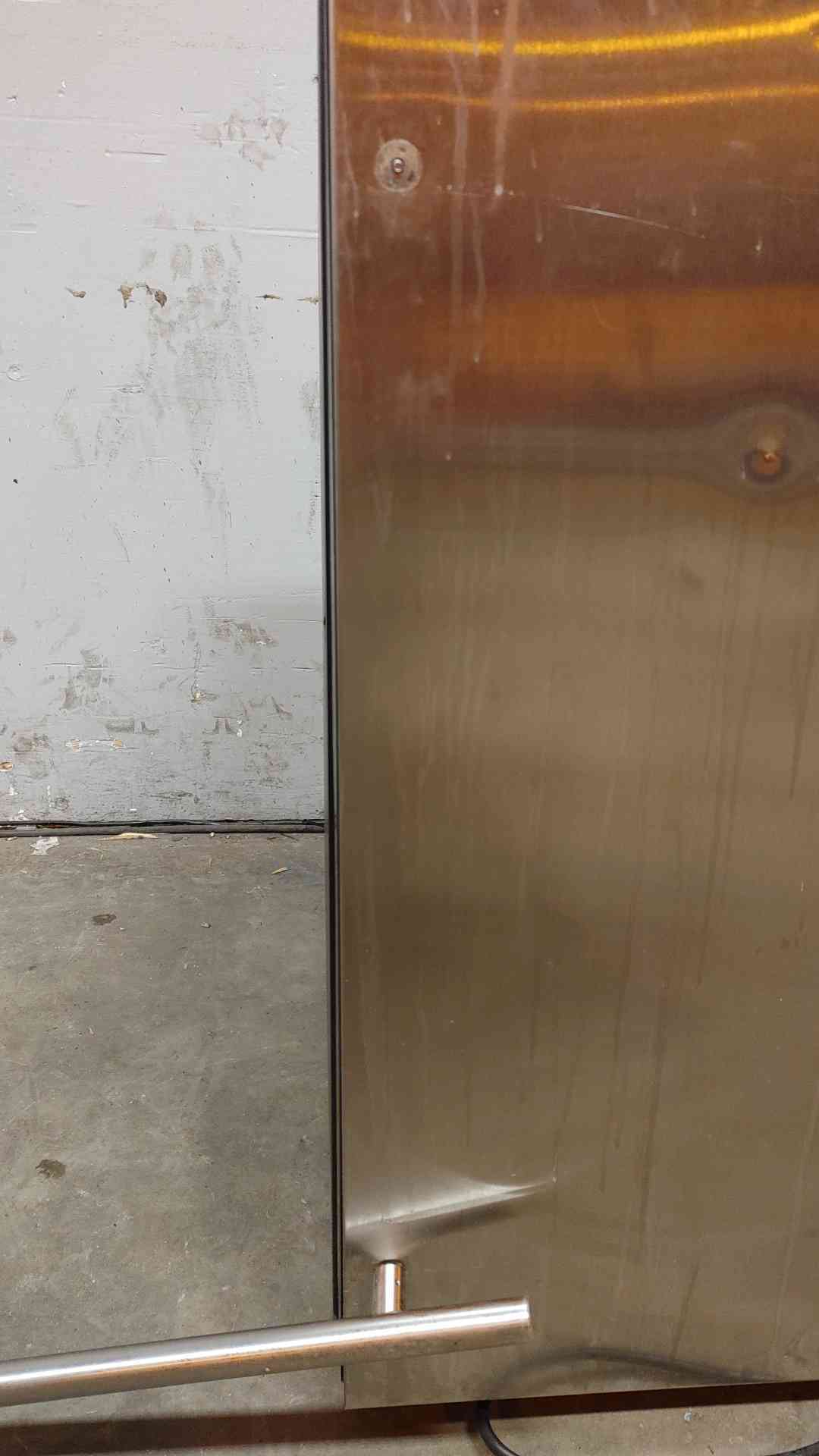 *Pickup Only* U-Line Ice Machine ADA 115V 2.5A 1PH R134A U-ADA15IMS-00A Handle Broken