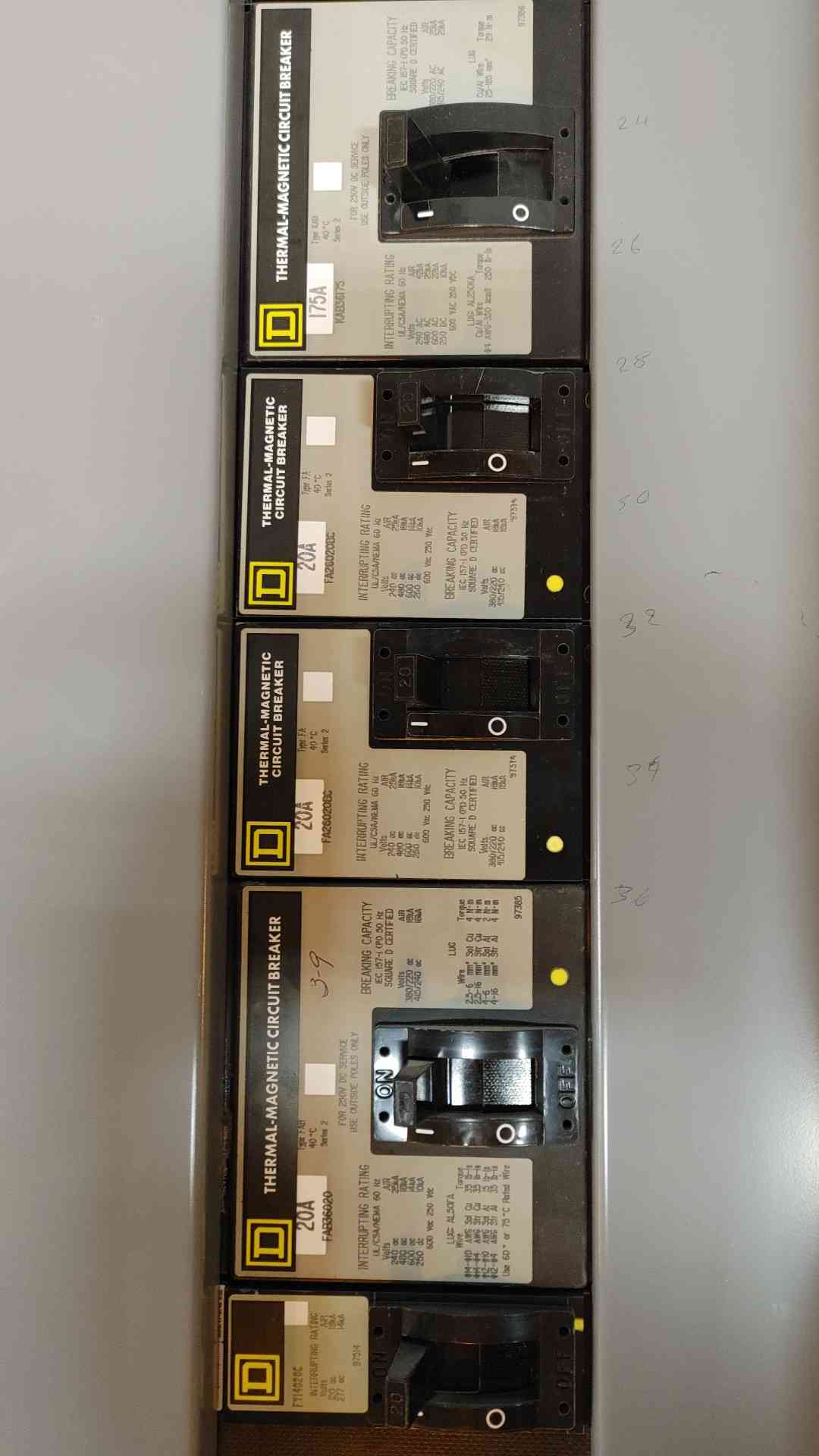 Square D I-Line Panelboard 225A 480Y/277V 24 Breaker w/ Main