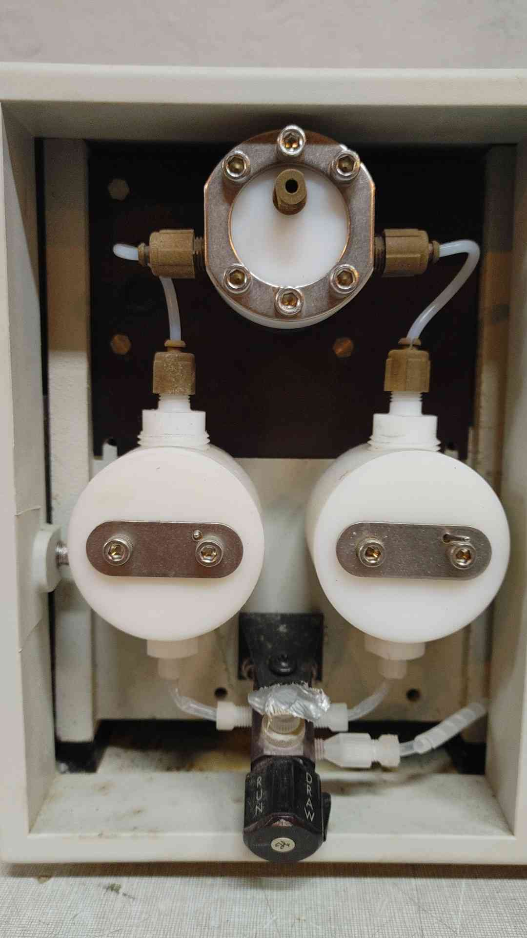 Waters High Performance Liquid Chromatography Pump WAT055602