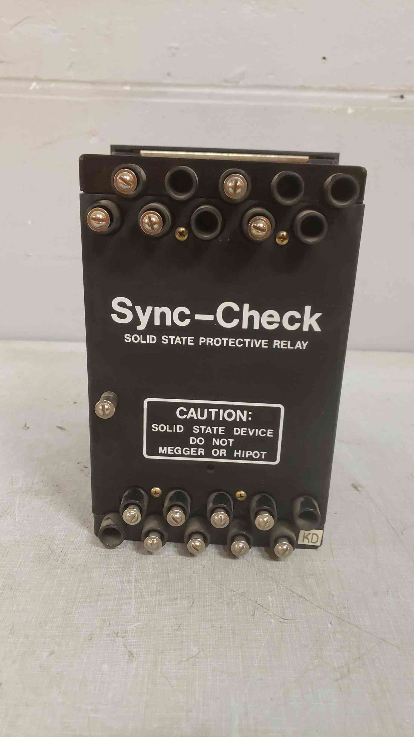 Basler Electric Solid-State Protective Relay SYNC-CHECK BE1-25 (SKU: 108253)