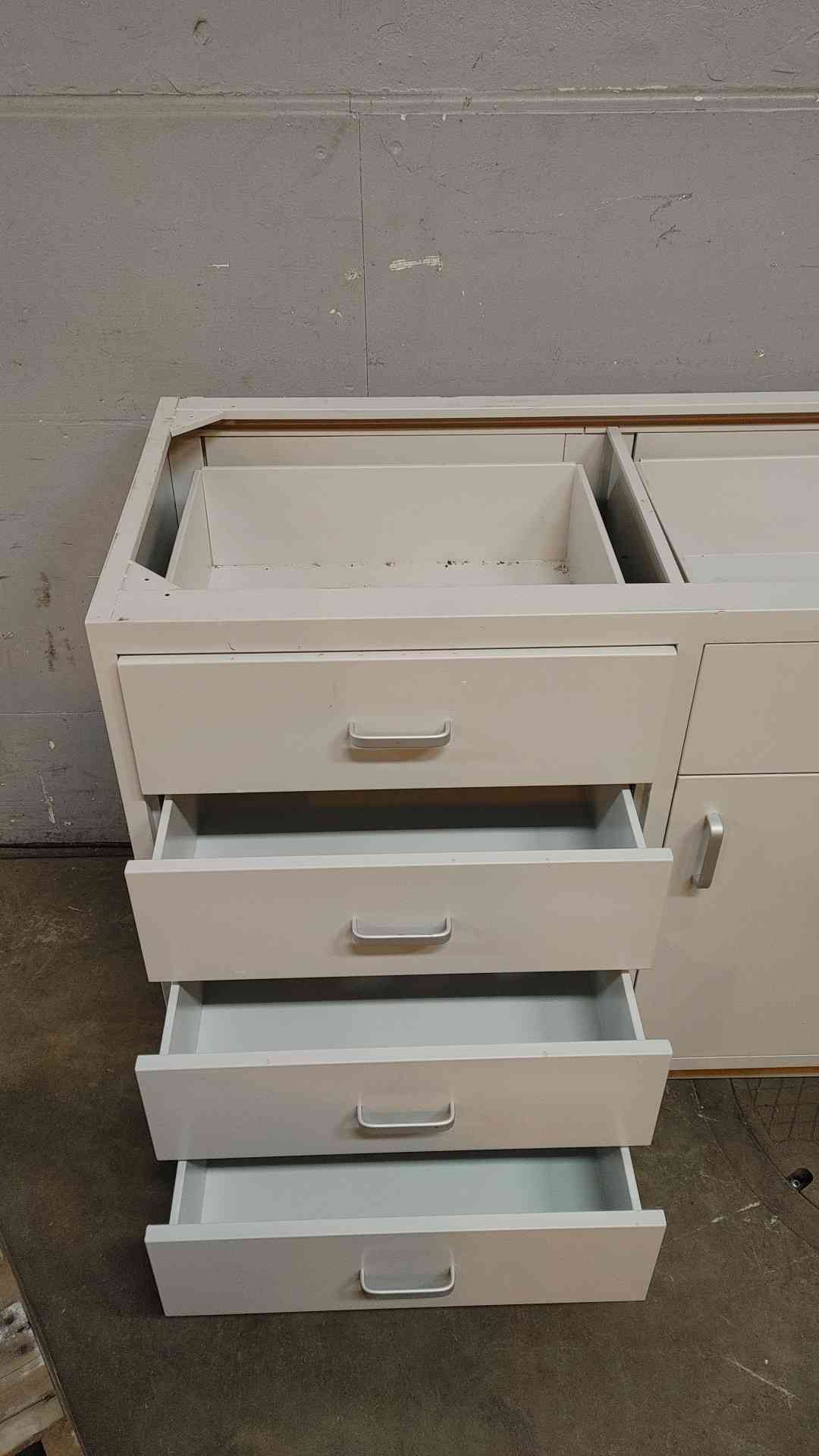4' Duralab Mixed Casework White (108307)