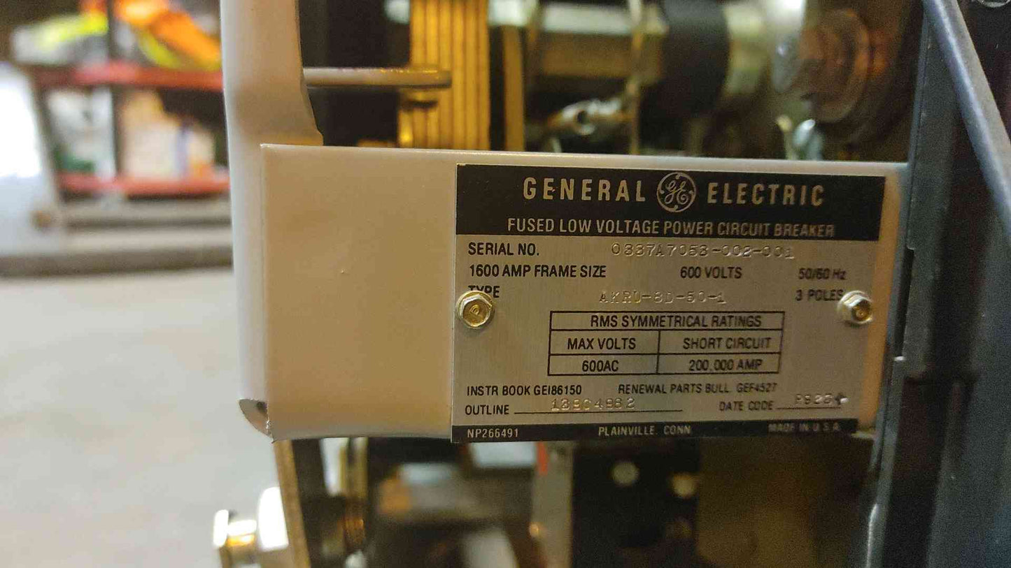 GE Fused LV Power Circuit Breaker 1600A 600VAC 3 Pole AKRU-8D-50-1 (108453)