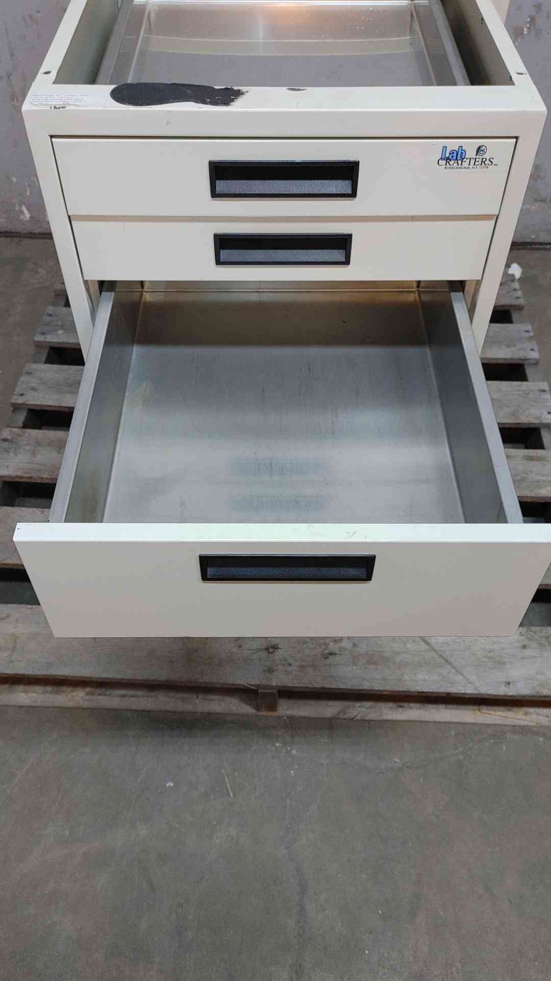 Lab Crafters 18" Drawer Casework (SKU: 108511)