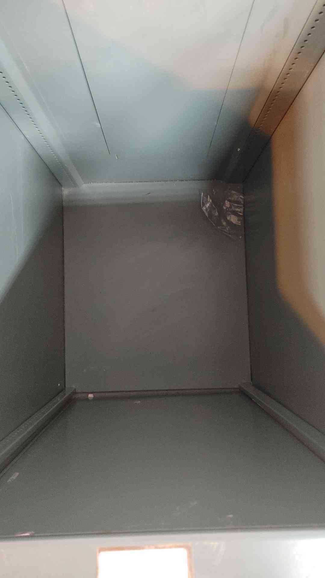 18" Hamilton Door Only Casework (108581)