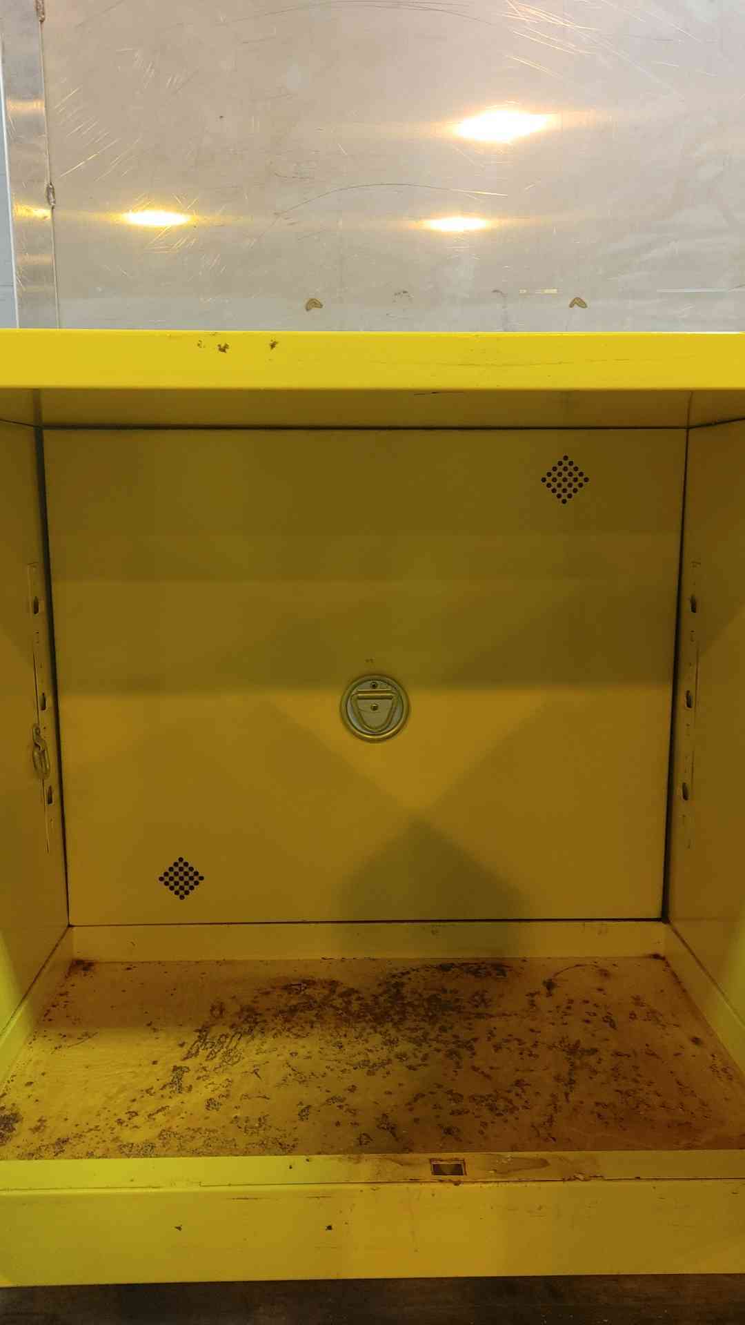 As Is 22Gal Eagle Flammable Safety Storage Cabinet 1971 Model (109334)
