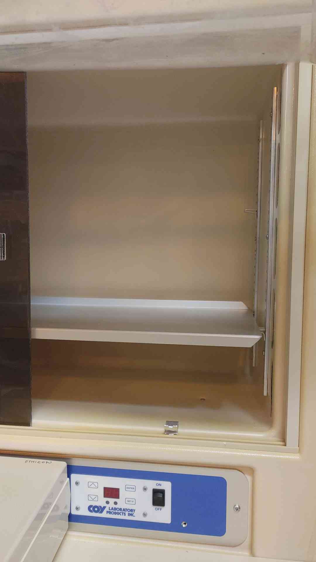 Coy Laboratory Products Anaerobic Chamber Glove Box (109342)