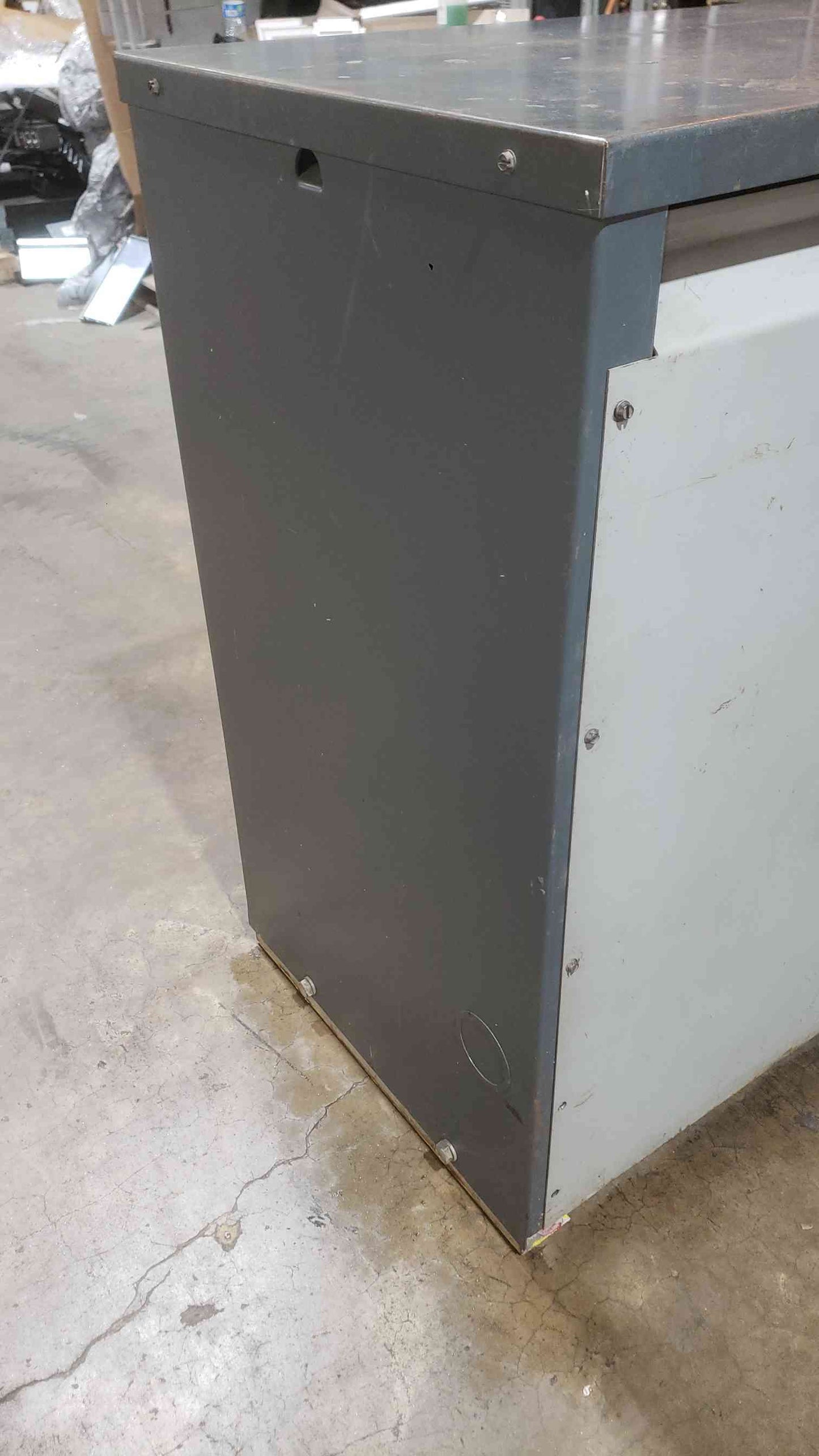 GE 225KVA 480-208/120 3PH Class AA Transformer 9T23A3877 (SKU: 112594)