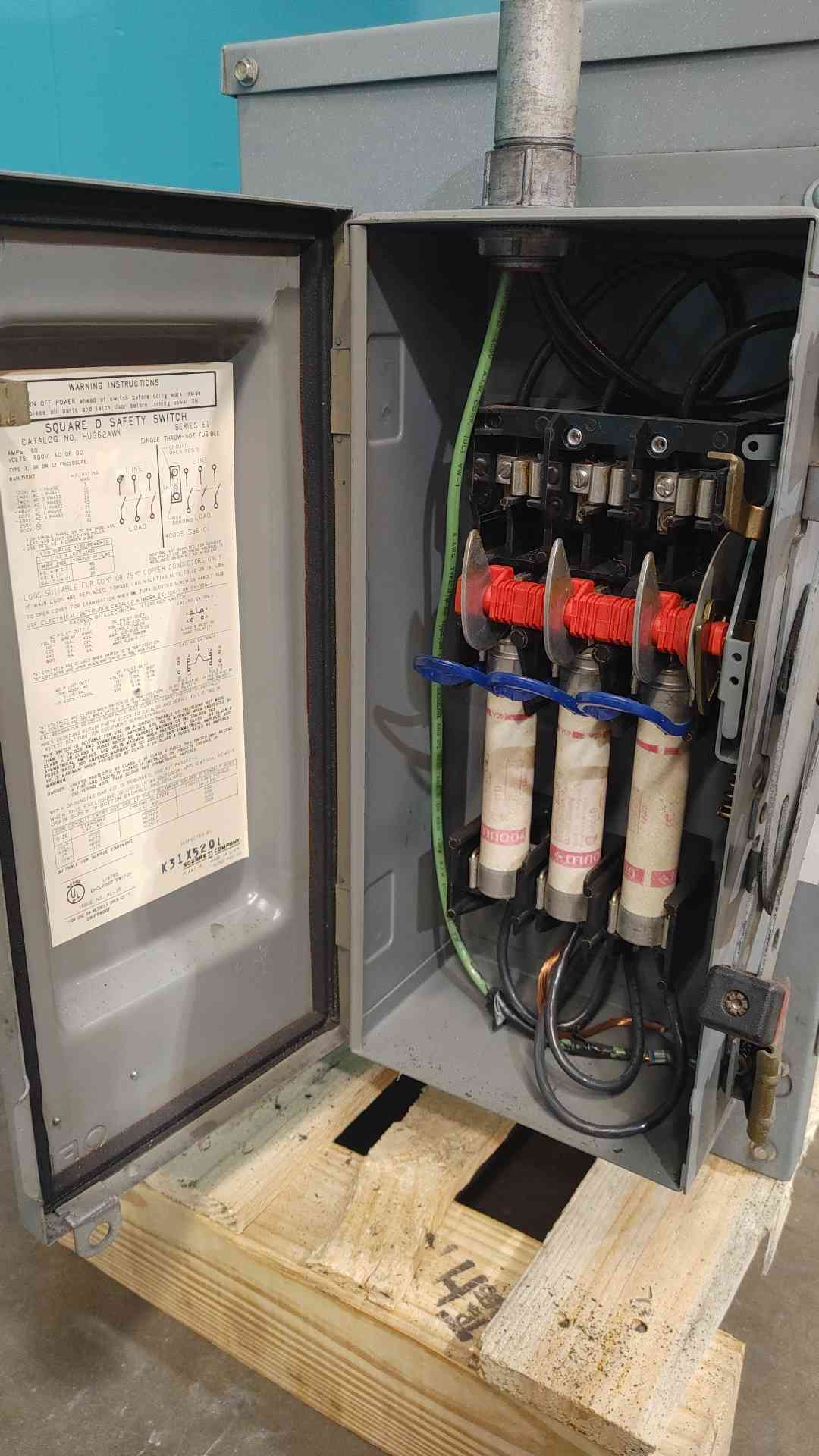 Square D 30KVA 3PH Insulated Transformer CAT. No. 30T3H w/Safety Switch(SKU: 113996)