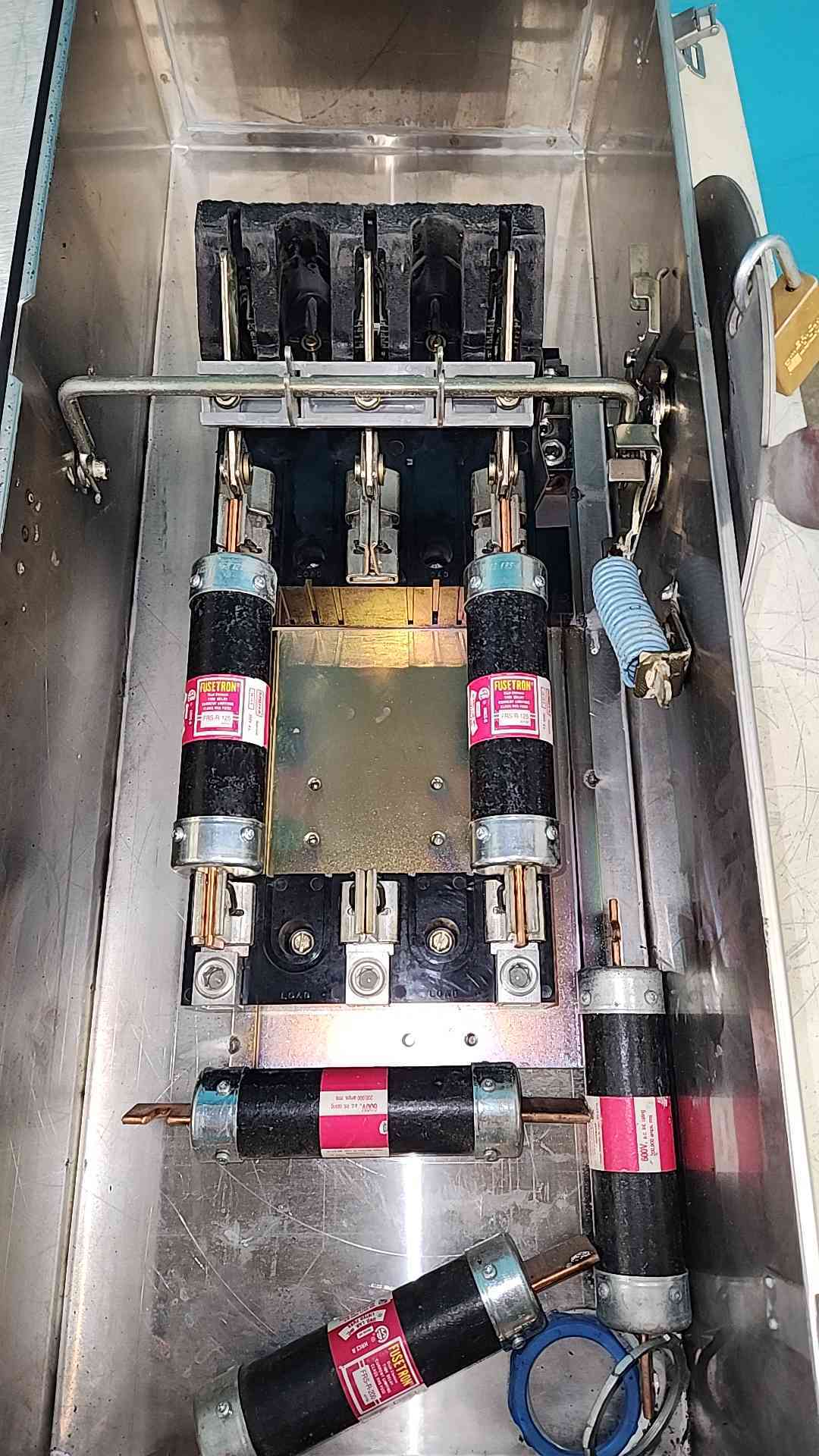 Westinghouse WHFN364 200A 600V 3 Pole Stainless Steel Safety Switch NEMA 4X Fused