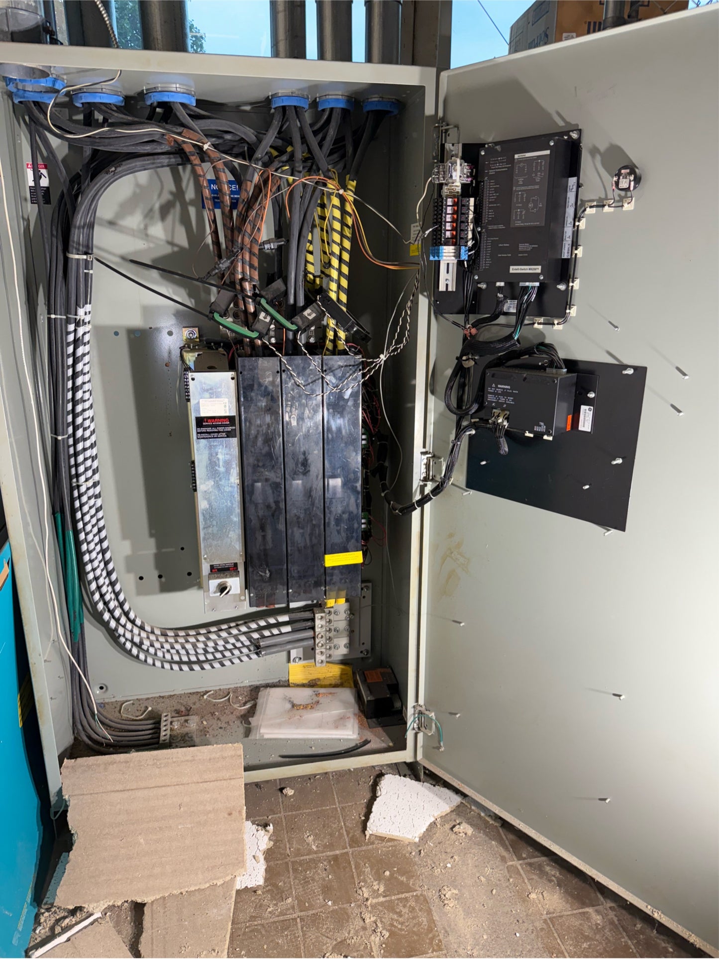 GE Zenith Controls ATS 800A 277/480V Automatic Transfer Switch (SKU: 110480)