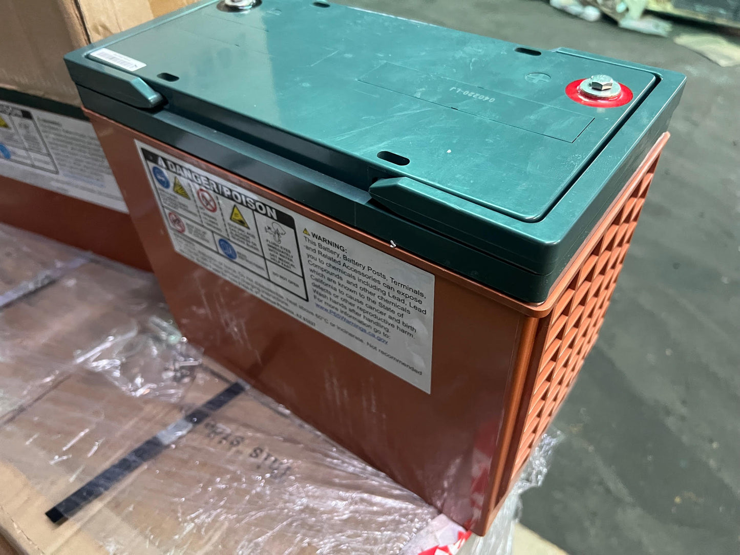 GPS LEOCH 12V 140AH 490Watt Lead Acid Battery UPS AUDIO NEW