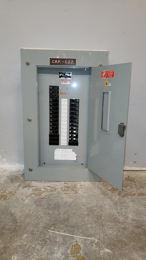 100A Breaker Panelboard 120/208v Loaded 24 Pole 100A Main(S6LLST10598)