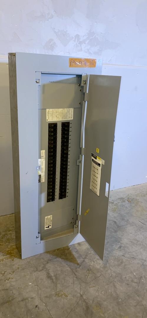 225A GE Breaker Panelboard 208/120v