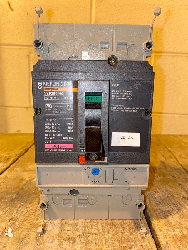 250A Circuit Breaker Merlin Gerin NSF250 HC(S6LLST1377)
