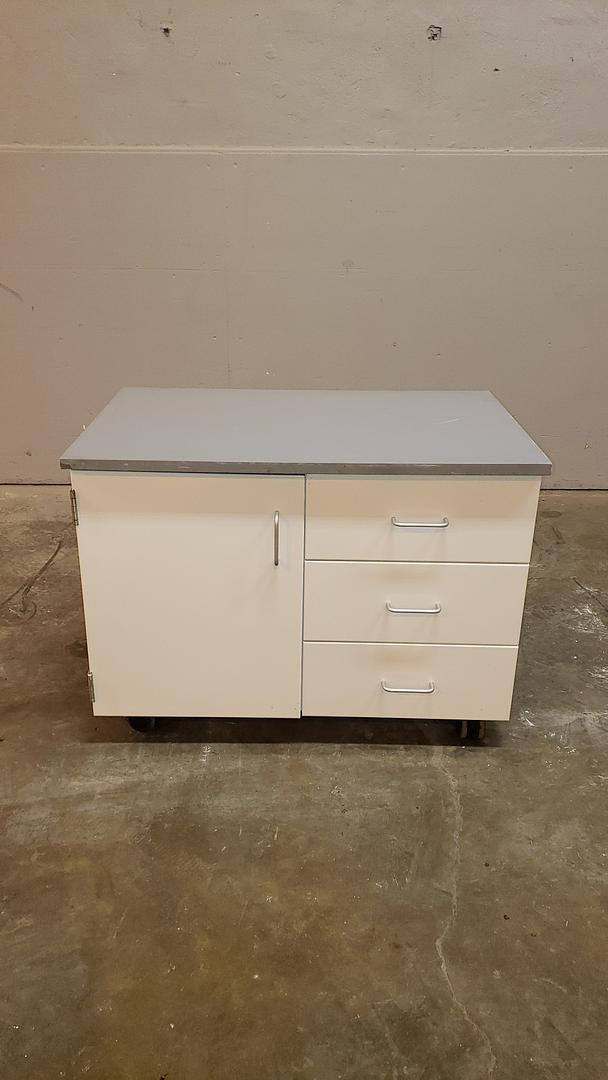 3' Rolling Lab Casework Metal 3 Drwr 1 Door W/ Countertop(S6LLST10371)