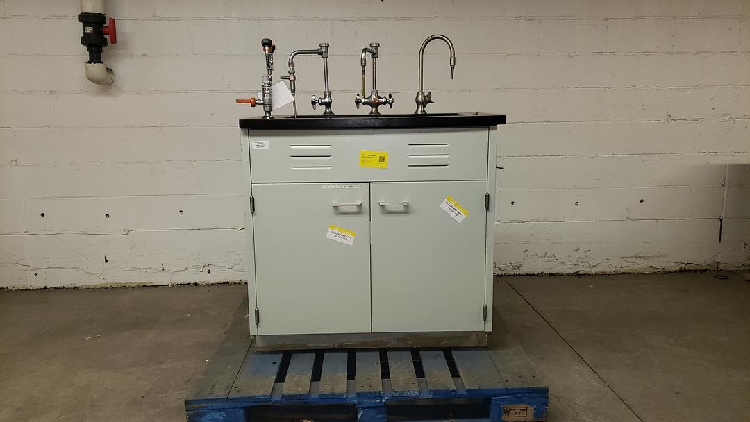 37" St Charles Black Epoxy Sink Bundle(S6LLST7296)
