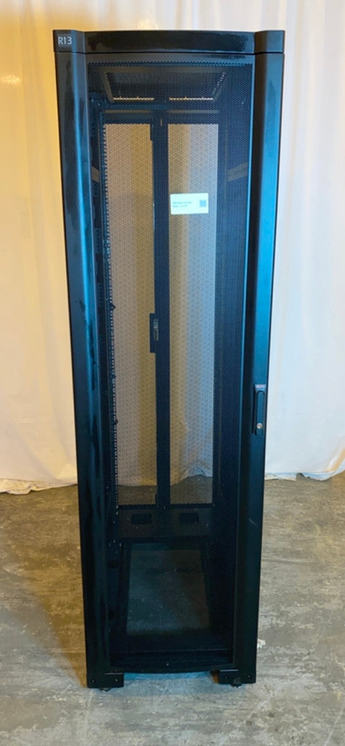 42U APC AR2100 Server Rack Cabinet Non-Enclosed (SKU: S6LLST2097)