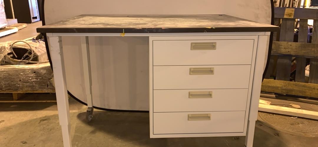 48x36x36" Rolling Lab Table w/ Drawers & Epoxy Top(S6LLST6750)