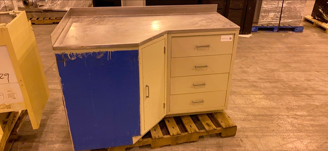 56"x33" L Corner Lab Casework Stainless Steel Top(S6LLST2848)