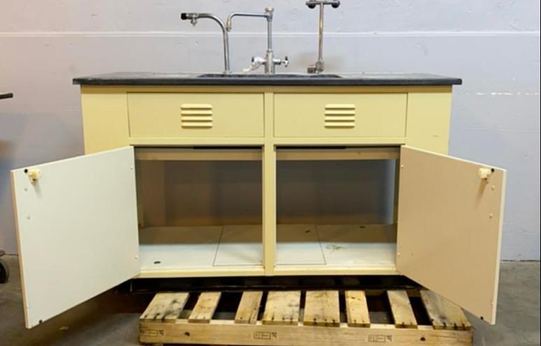 60x25x36 Duralab Casework Epoxy Sink Faucet & Eyewash(S6LLST4891)