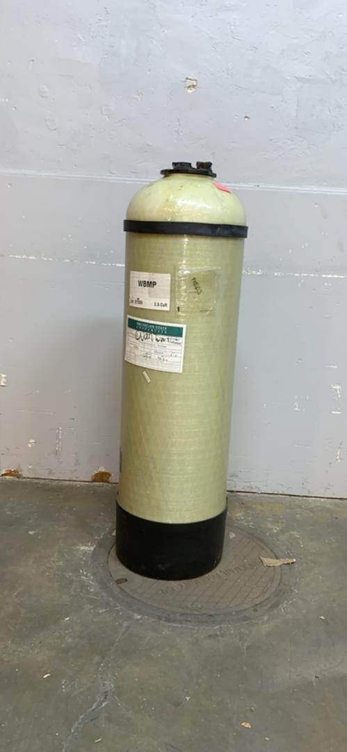 Enpress 1447 Deionization Tank 3.75 Cu. Ft. Tested and Working(S6LLST6414)