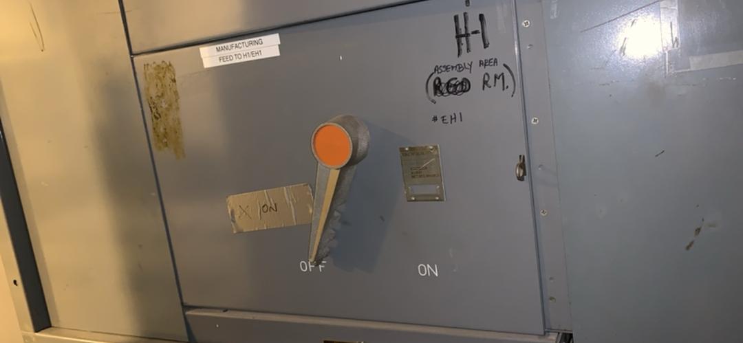 FEDERAL PACIFIC QMQB4036 400 Amp Switch(S6LLST6846)