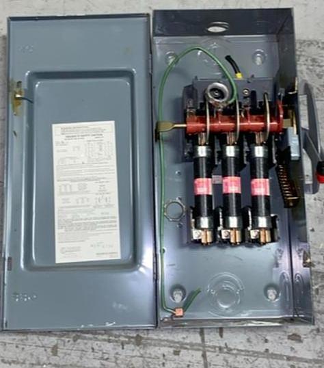 Square D 100A Safety Switch H363(S6LLST4405)