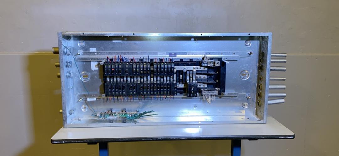 Square D NQOD Breaker Panelboard(S6LLST4253)