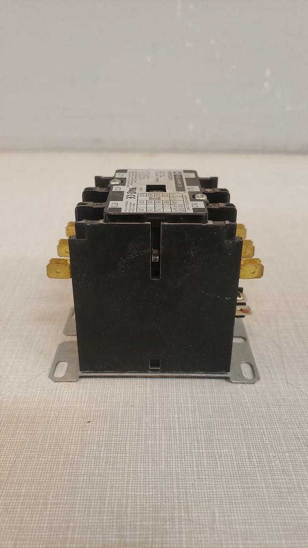 Square D 8910DPA33V14(S6LLST10882)