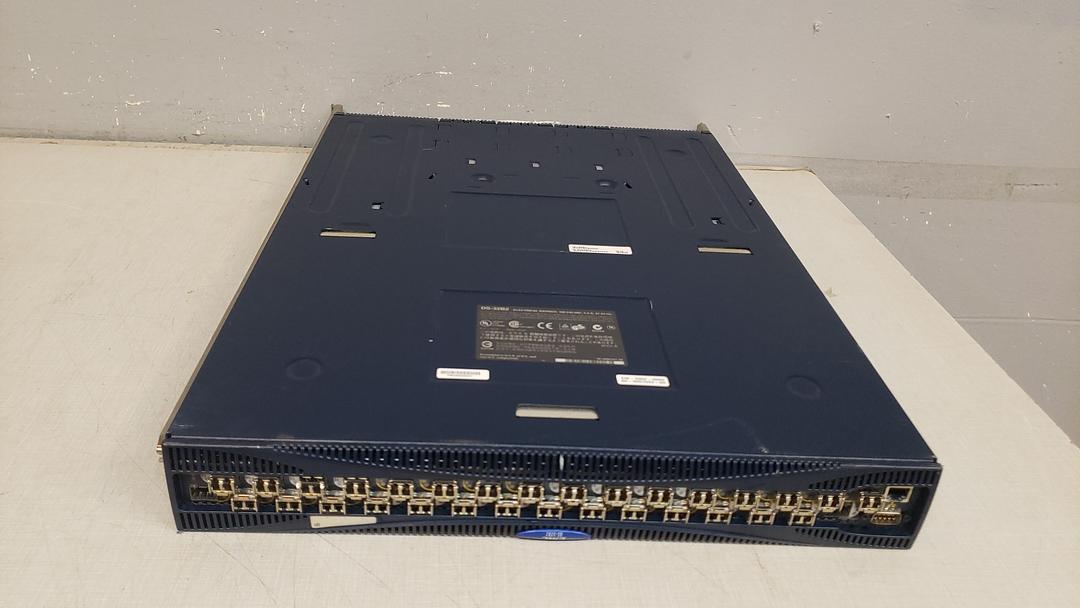 *Pickup Only* Lot of 4 EMC DS-32B2 32-Port 10/100 2GB/s Fibre Channel Network Switch INCL 32X SFP'S(S6LLST11109)
