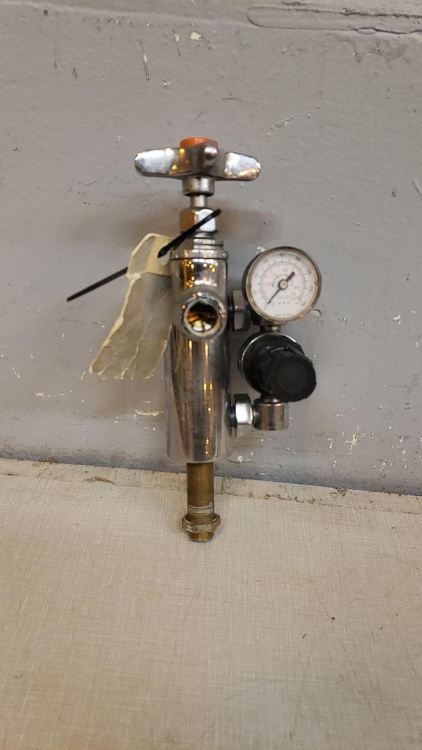 Box of Metal Gas Nozzles(S6LLST10778)