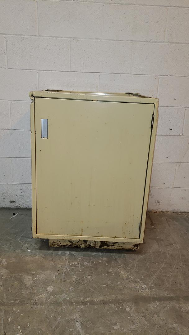 24" 1 Door Recessed Casework(S6LLST10095)
