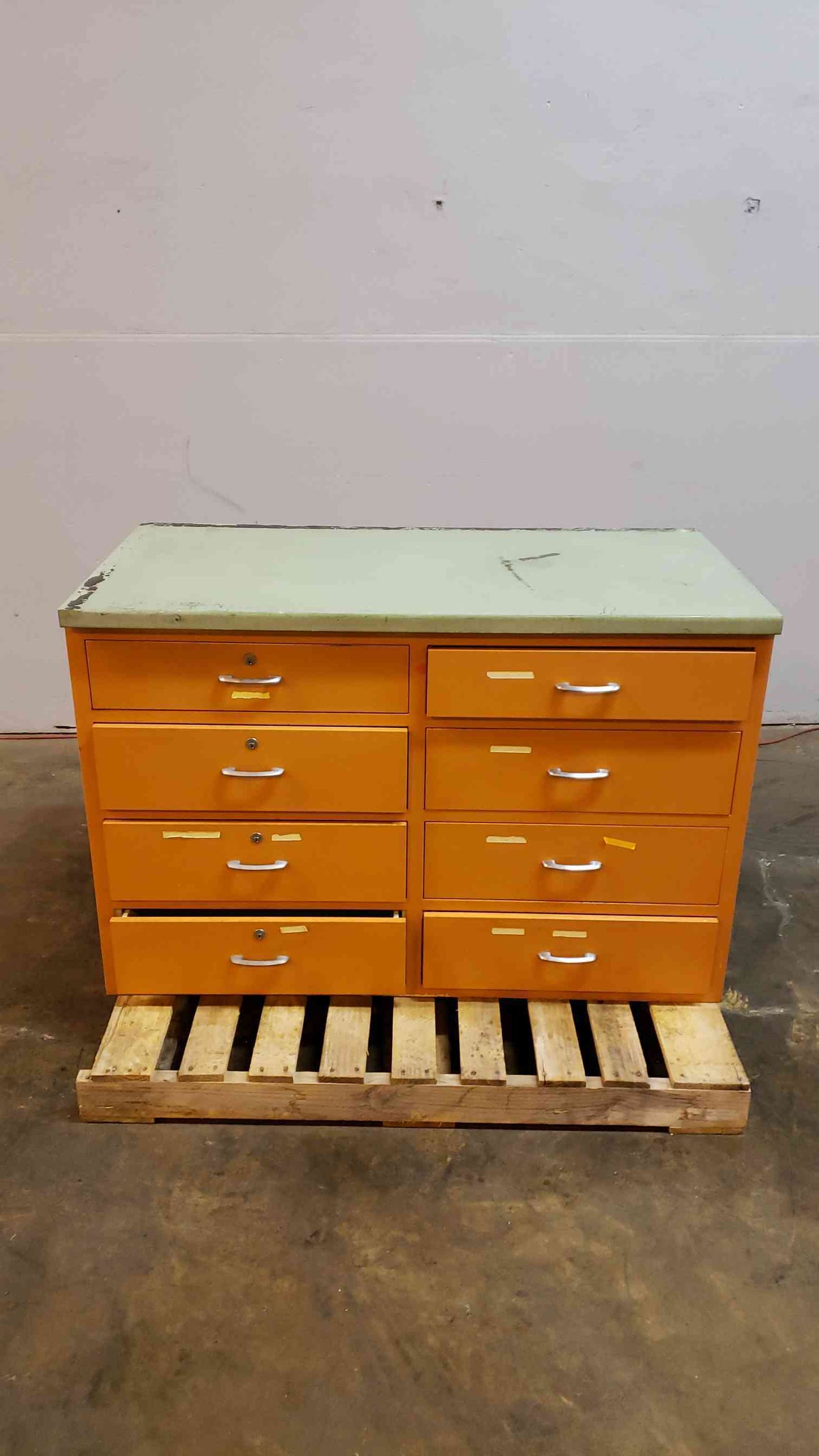 4' Kewaunee Fume Hood Base (100003)(100003)