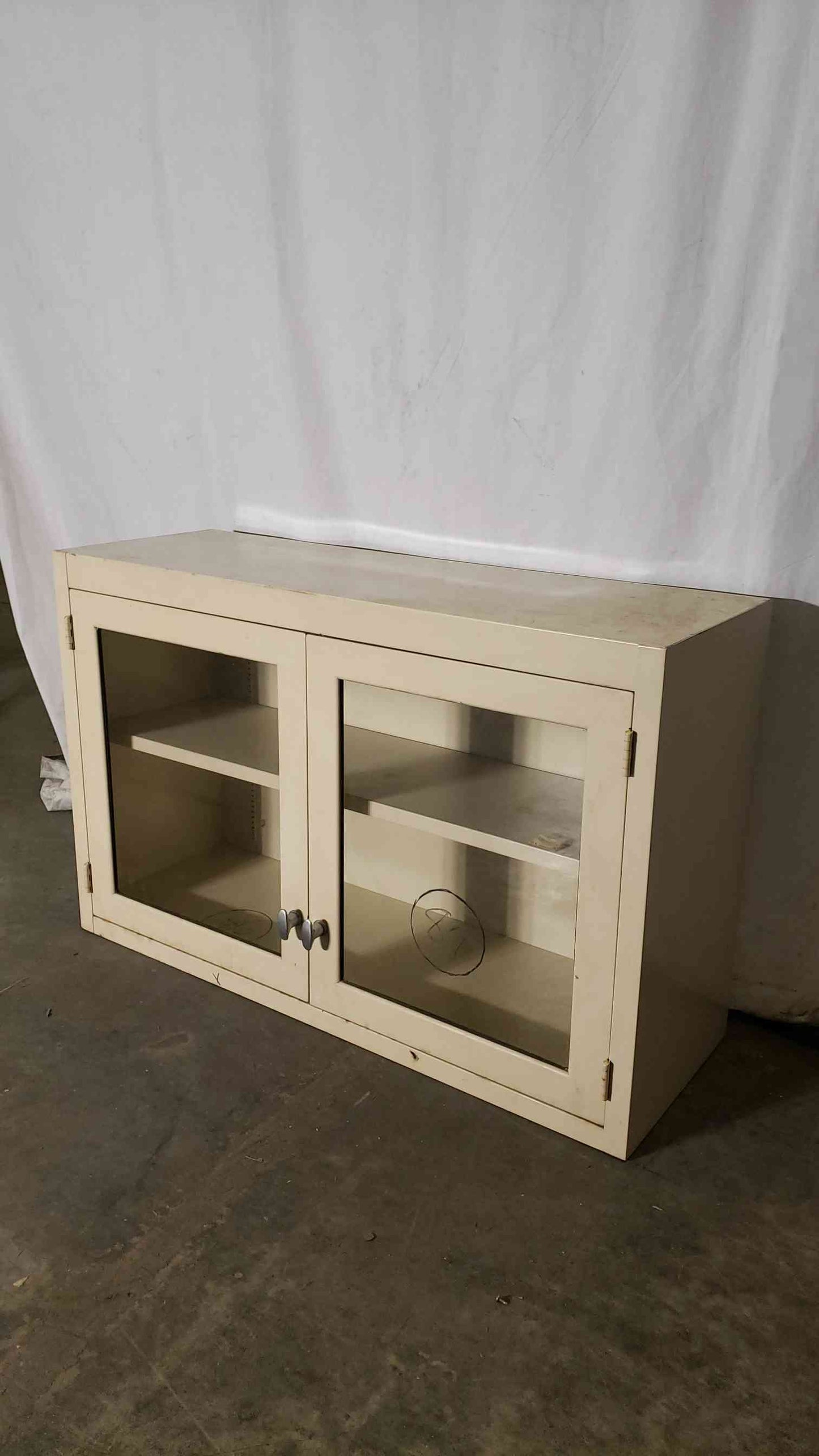47x16x30 Overhead Cabinet W/ Knobs(100096)