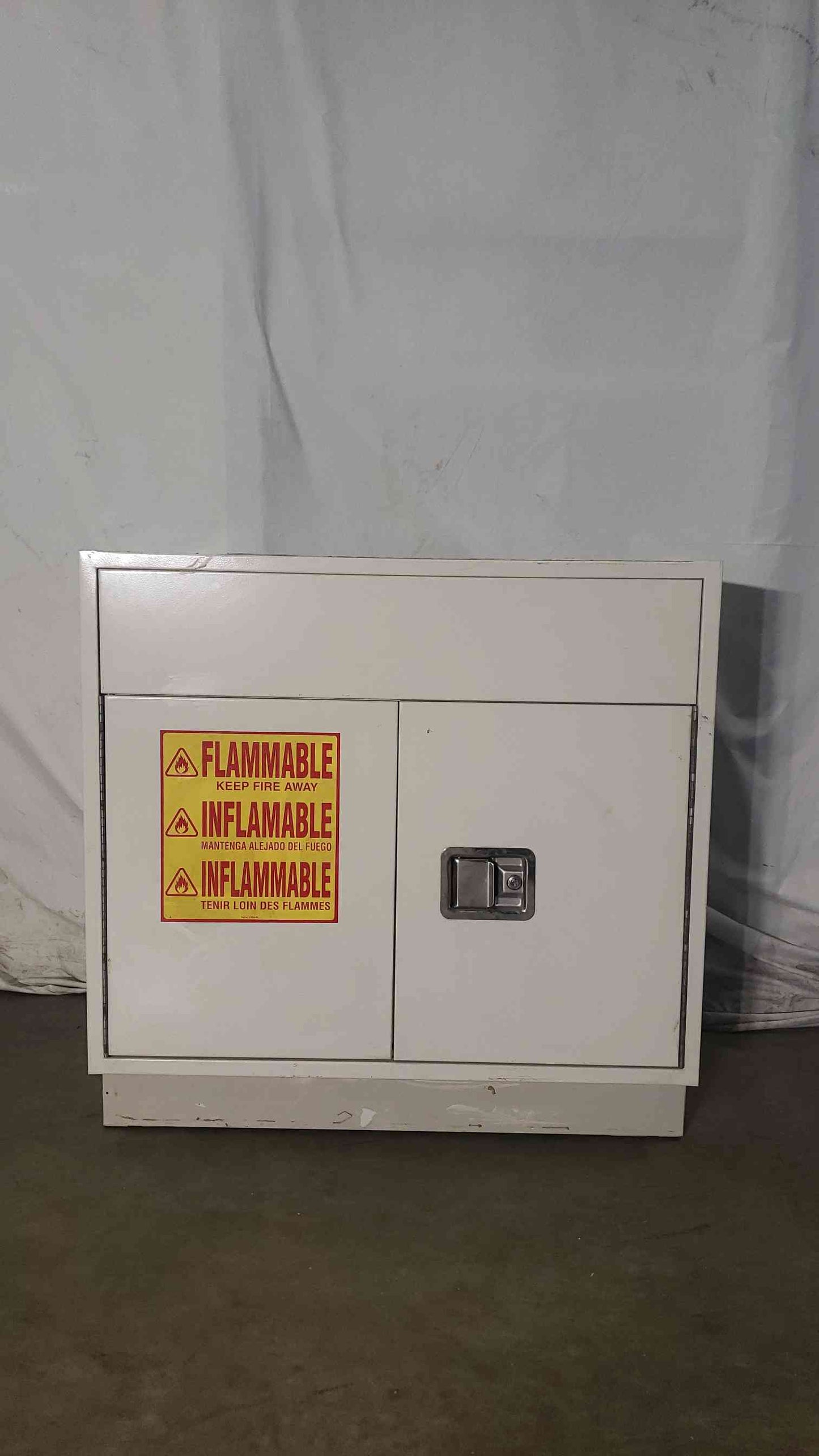 36x22x36 Flammable Cabinet(100149)