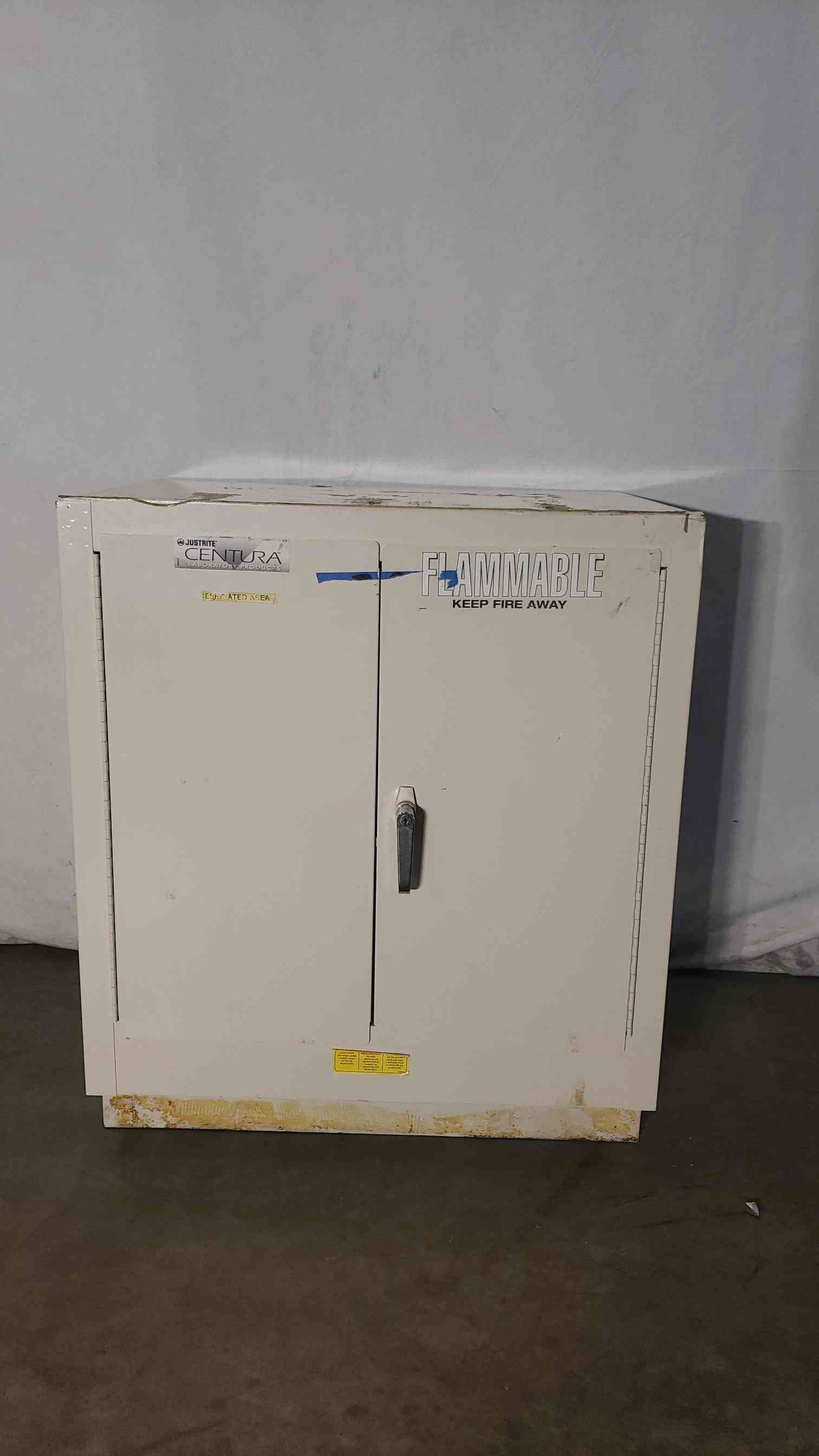 30x22x35 Just Rite Flammable Cabinet(100162)