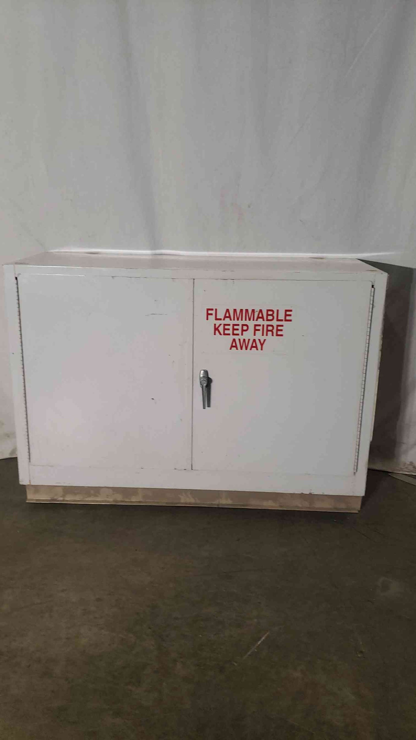 48x18x35 Flammable Cabinet(100145)