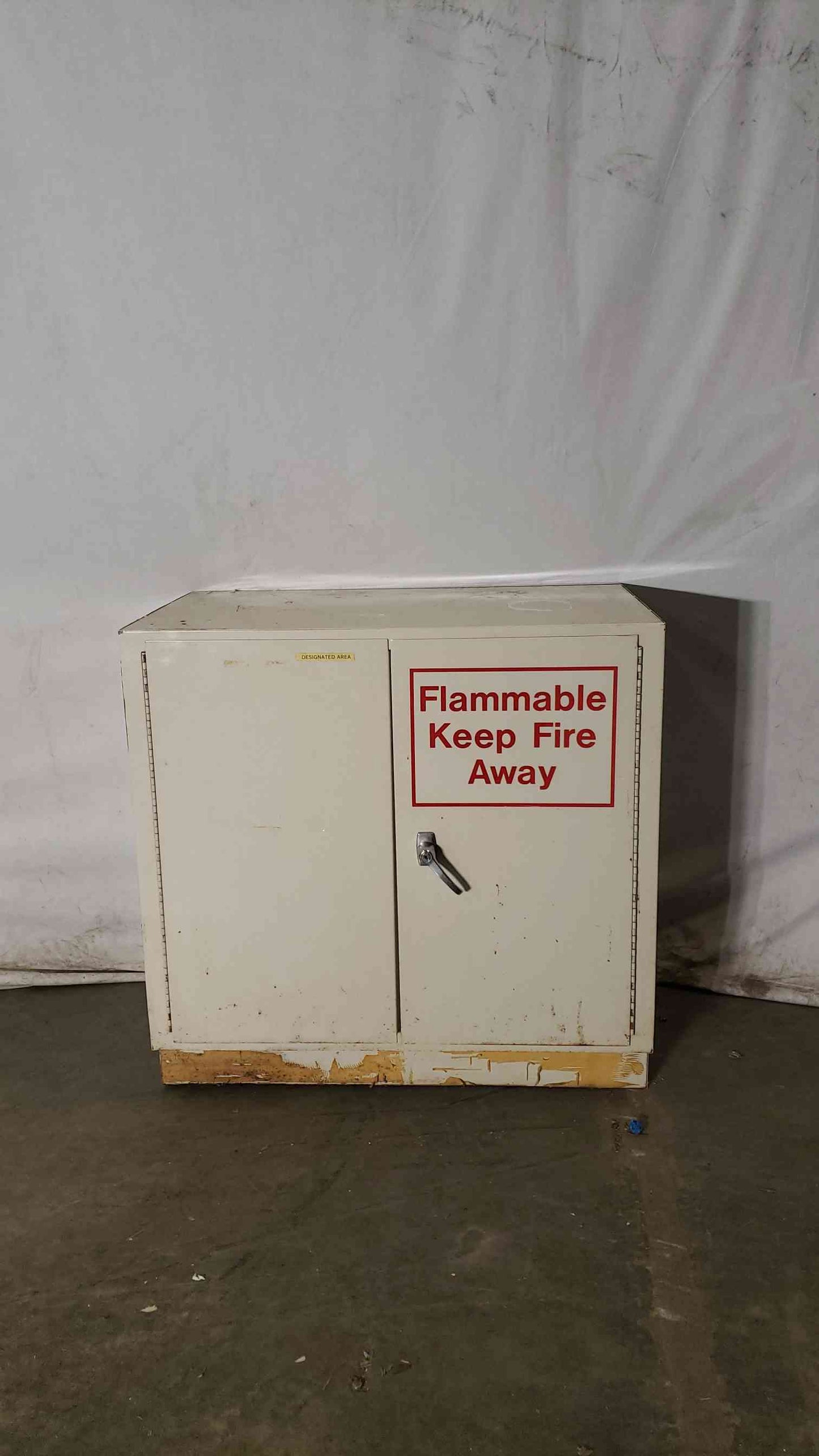 36x21x35 Flammable Cabinet(100255)