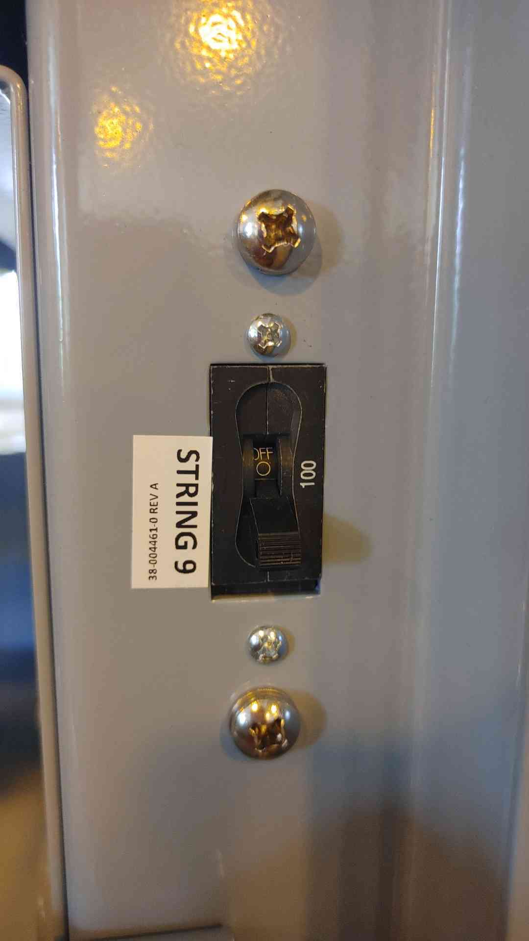 NEW Charles Industries 10 String Battery Rack w/ Disconnects(100587)