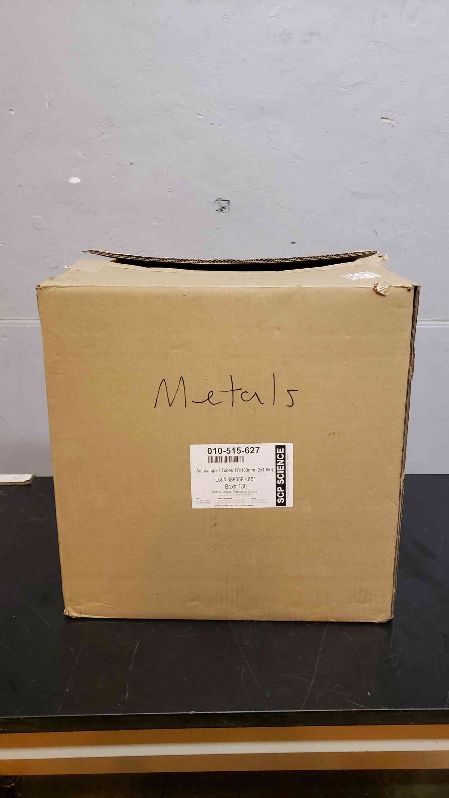 Lot of 2000 plastic Vials 17x100mm, 15mL polypropylene autosampler tubes