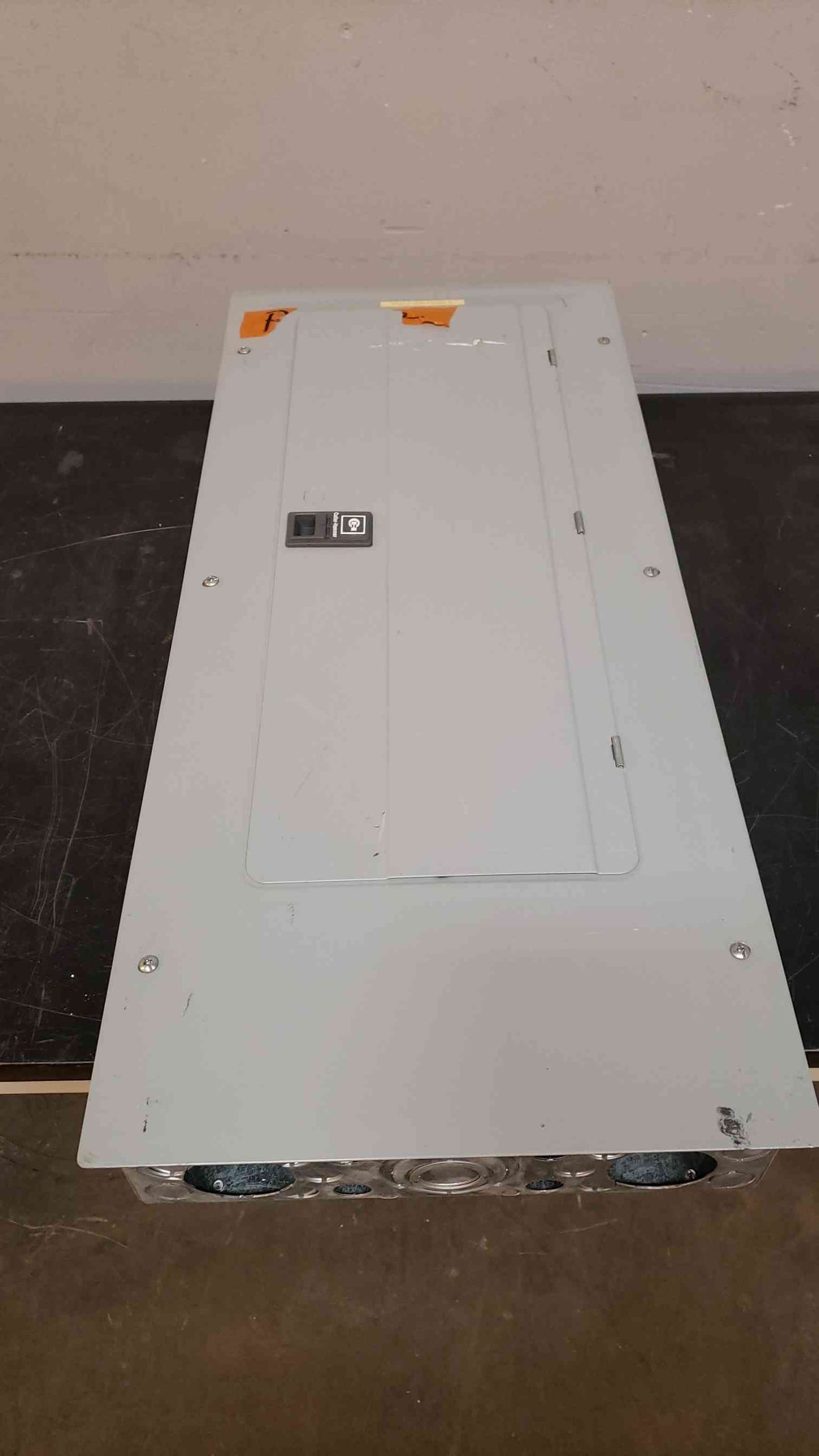 200A EATON Breaker Panelboard 3Ph 208/120 (SKU: 2988AA)(2988AA)