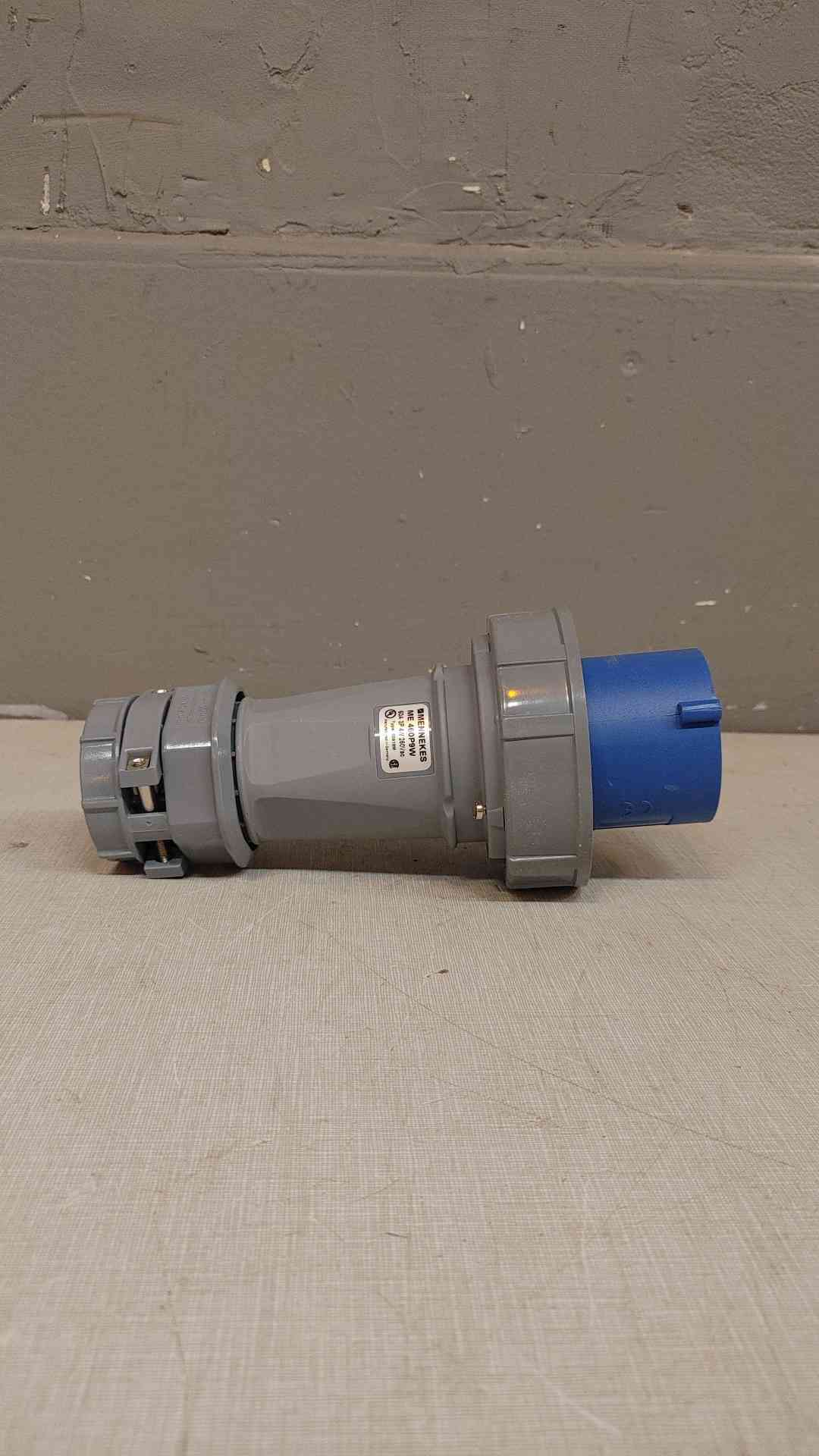 NEW Mennekes 60A 4W 250VAC Plug ME460P9W (SKU:101663)(101663)
