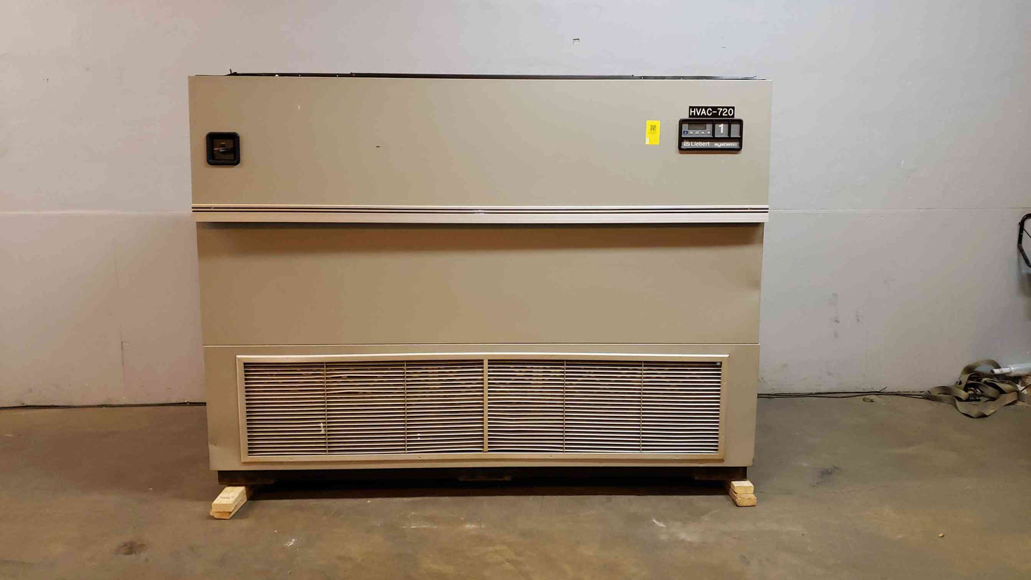 30 Ton Liebert Upflow 460V 3PH CRAC UH529C CW Chilled Water (SKU: 103159)