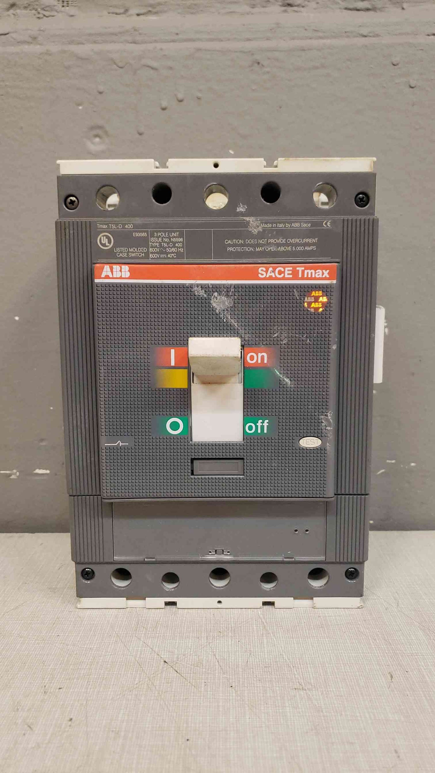 ABB SACE 3 Pole Breaker 400A E93565 600V (SKU:103228)(103228)