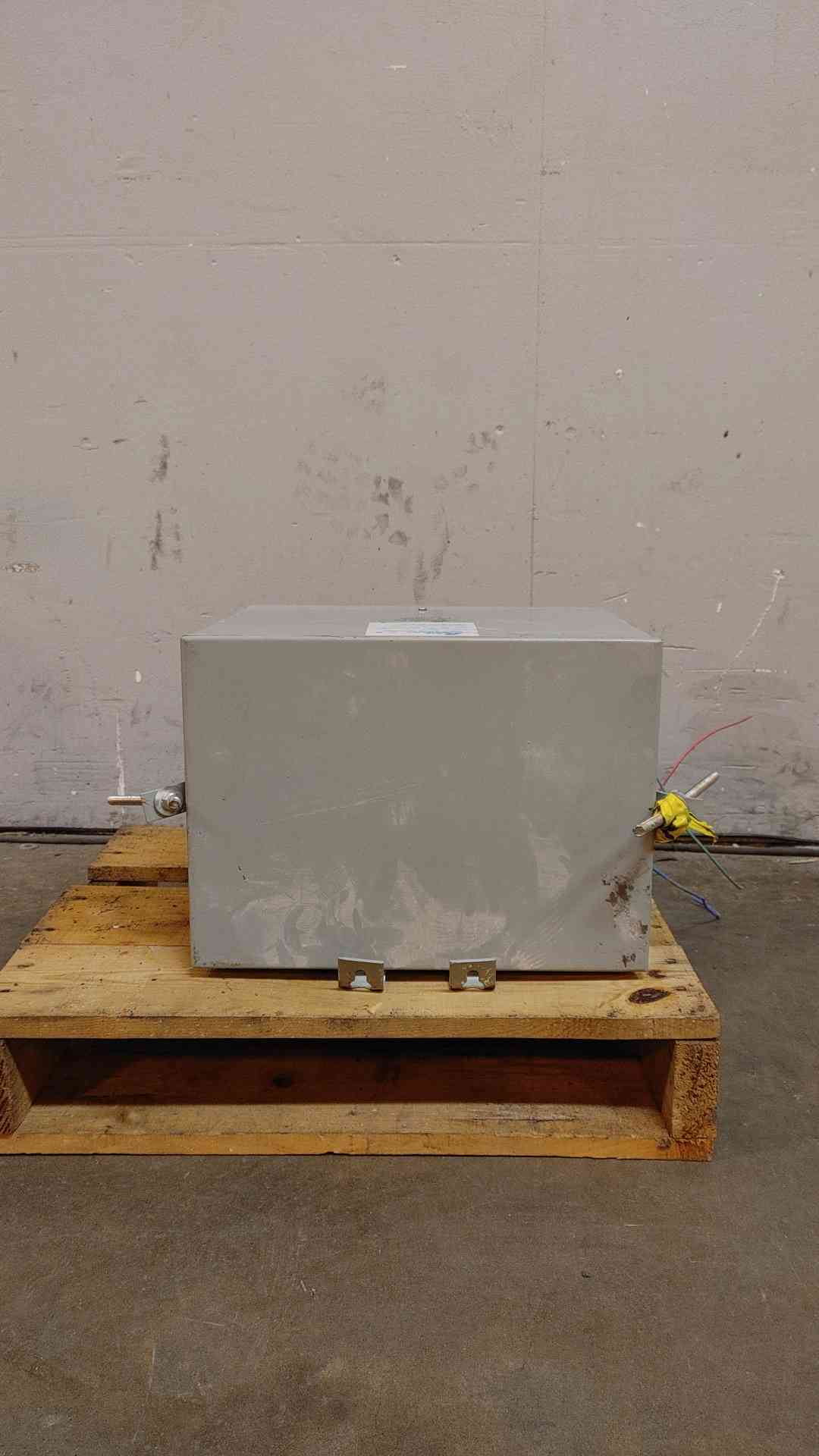 9KVA Acme General Purpose Transformer 480v x 208Y/120V 3PH T2A533101S(103610)