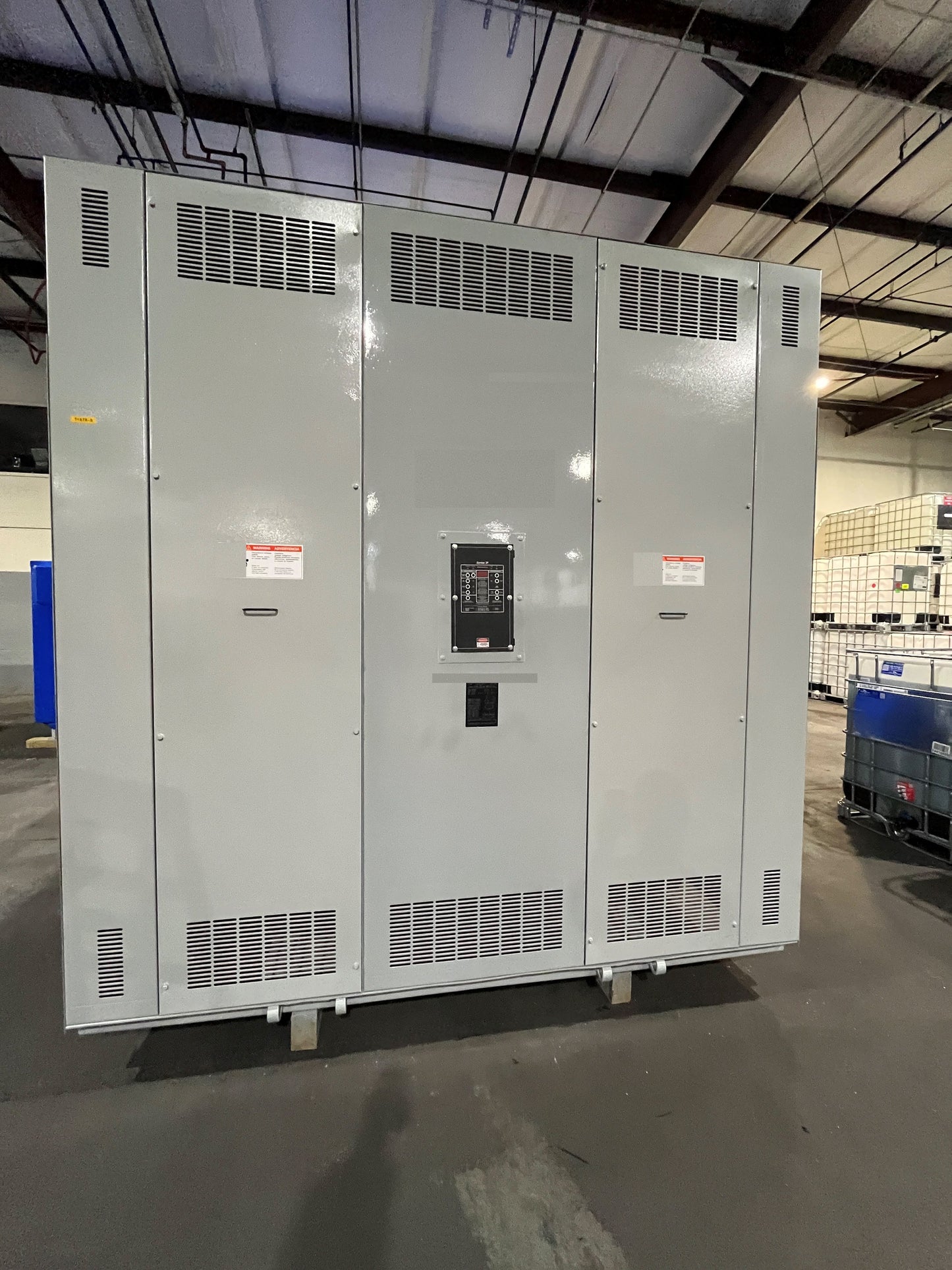 2500/3333 KVA Dry-Type Transformer 12470 D