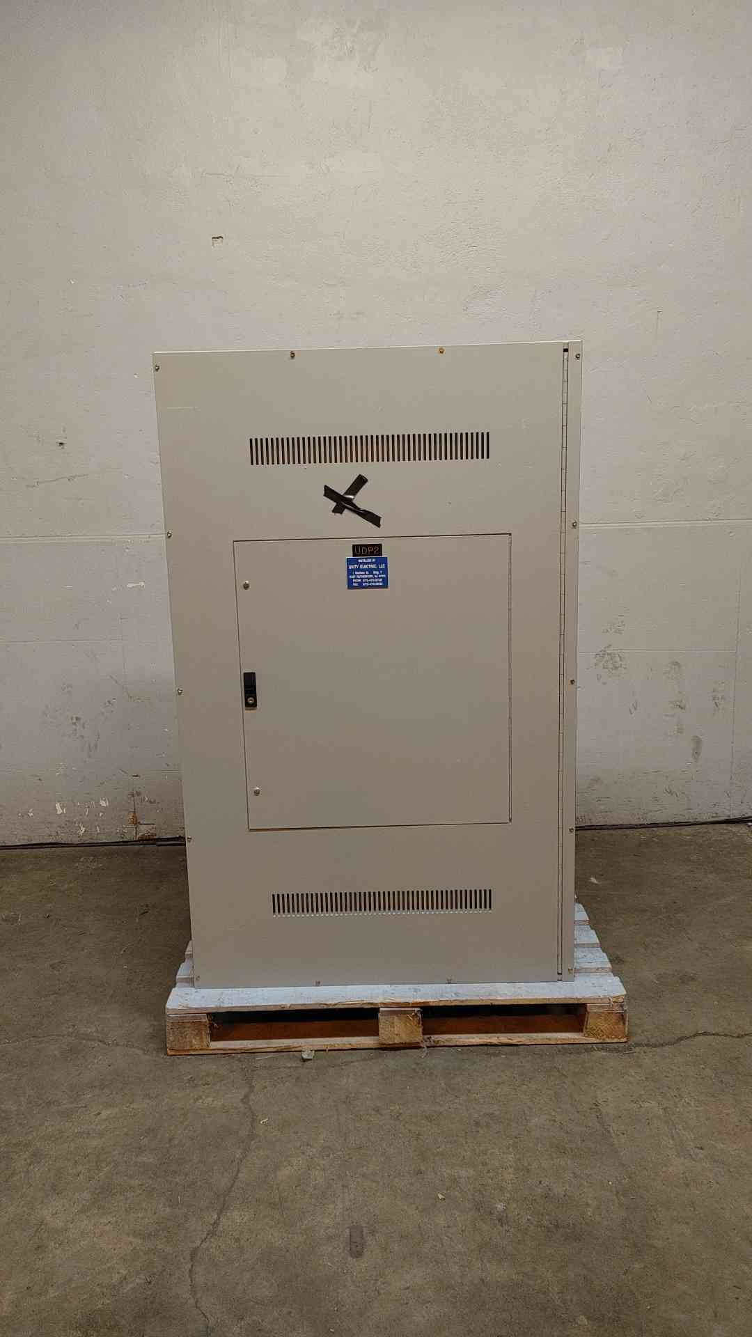 400A GE Spectra APNB Panelboard 480y/277V 4W 3PH 400A 303AJ148(104461)