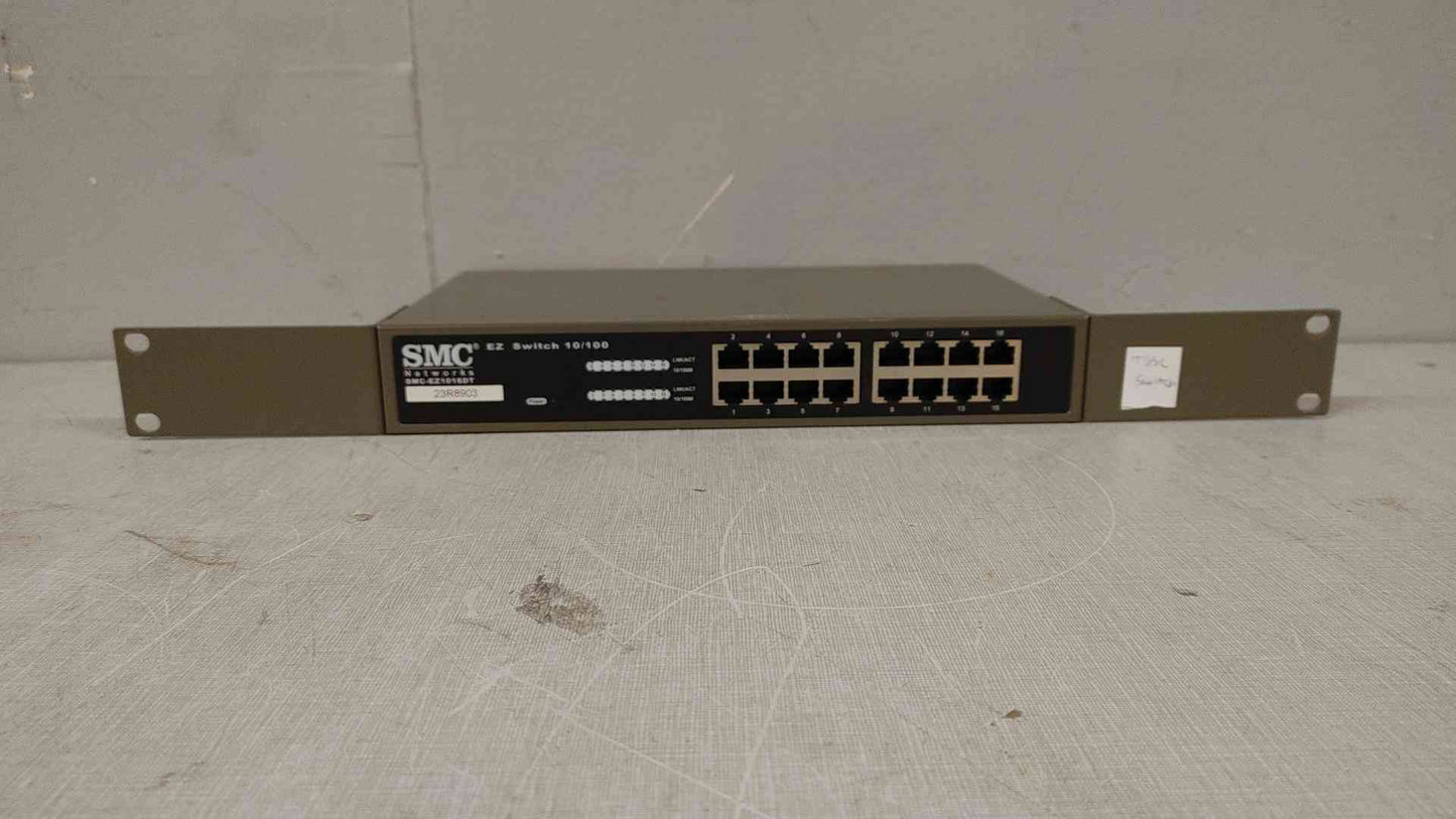 *Pickup Only* SMC Networks Fiber Network EZ Switch 10/100 100-240V .4A SMC-EZ1016DT(104688)