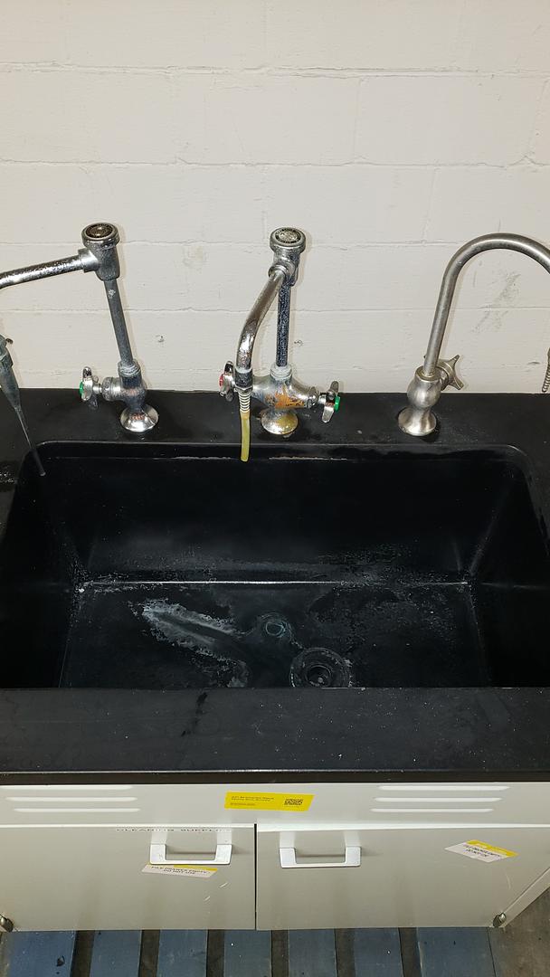 37" St Charles Black Epoxy Sink Bundle(S6LLST7296)